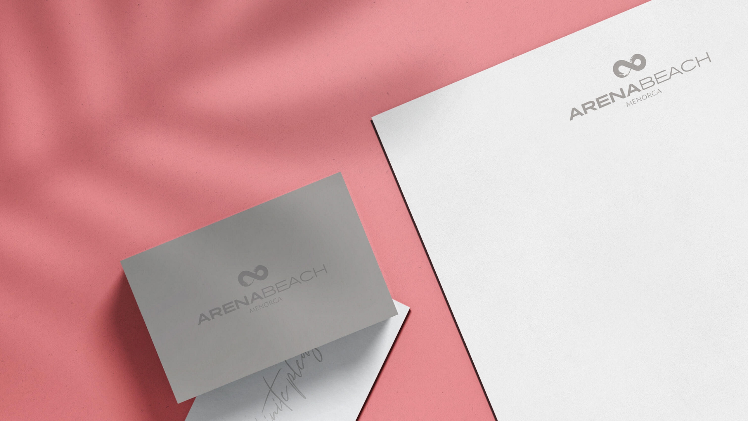 Diseño de logotipo para Beach Club en Menorca