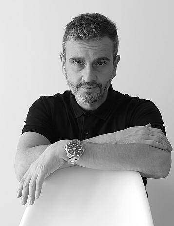 PREMIOS, CONFERENCIAS Y EXPOSICIONES