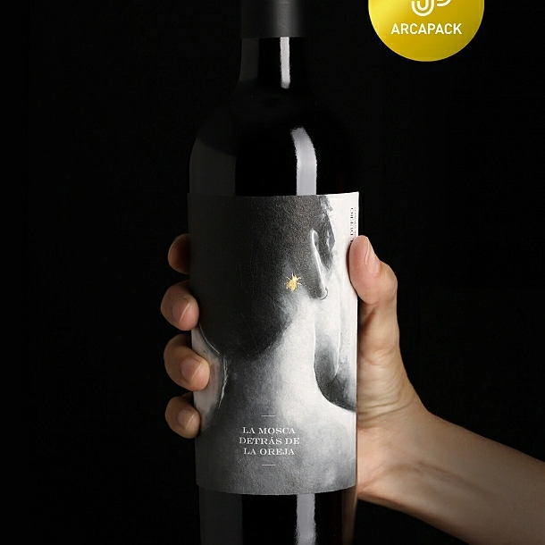 La mosca detrás de la oreja. Naming y diseño de etiqueta