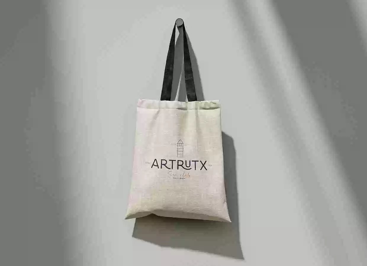 Diseño de logotipo para Artrutx Sea Club en Menorca