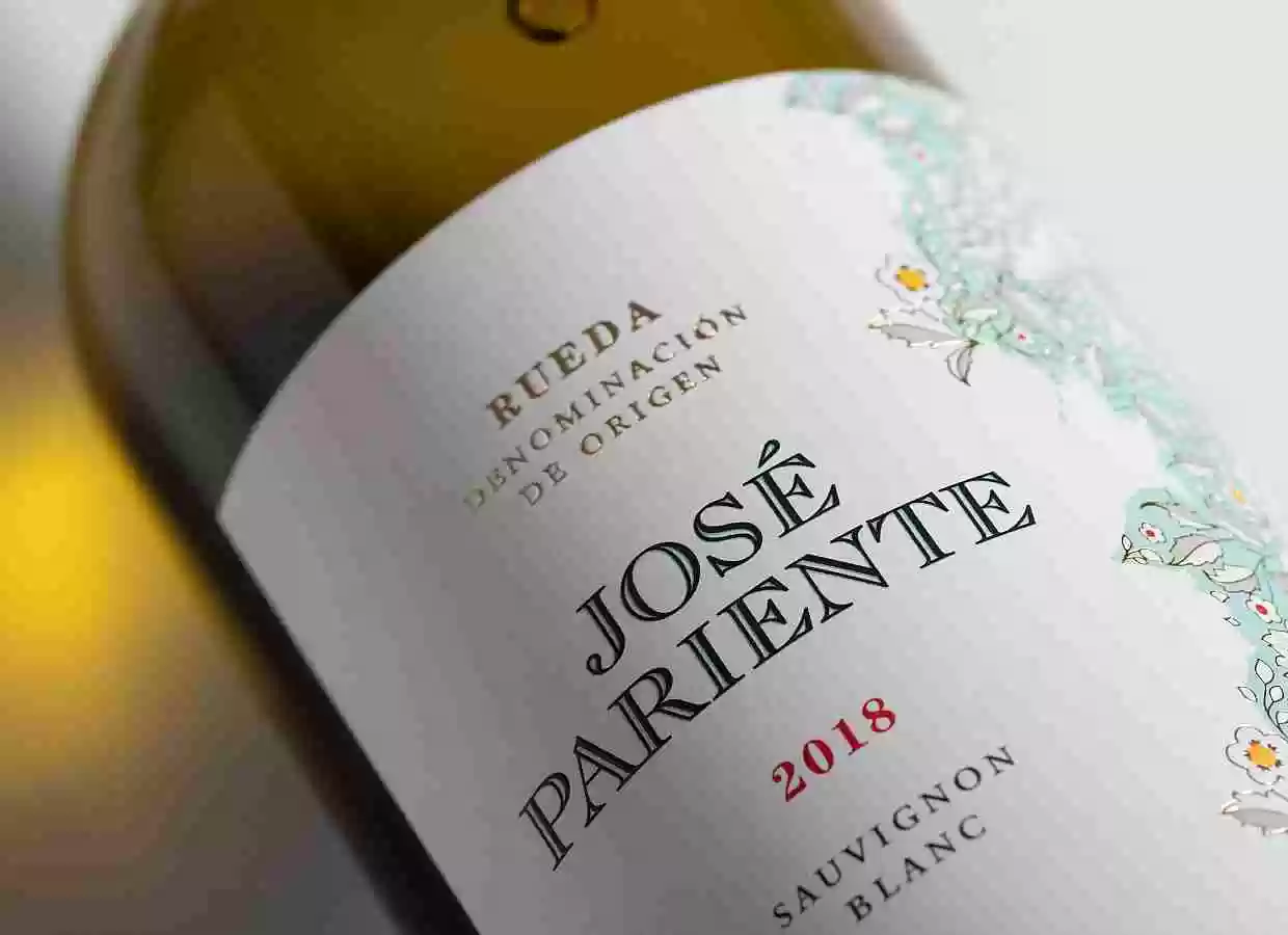 Fotografía de botellas de vino para José Pariente