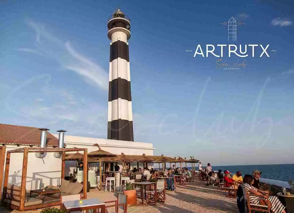 Diseño de logotipo para Artrutx Sea Club en Menorca