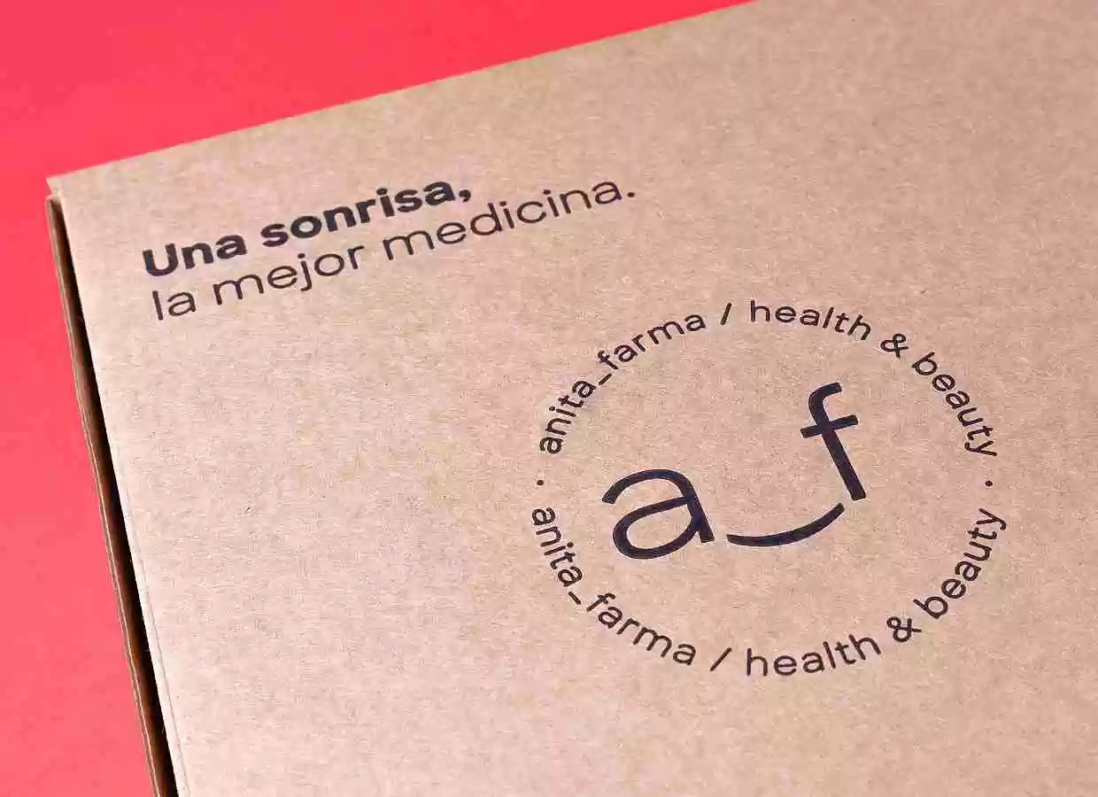 Diseño de logotipo y packaging