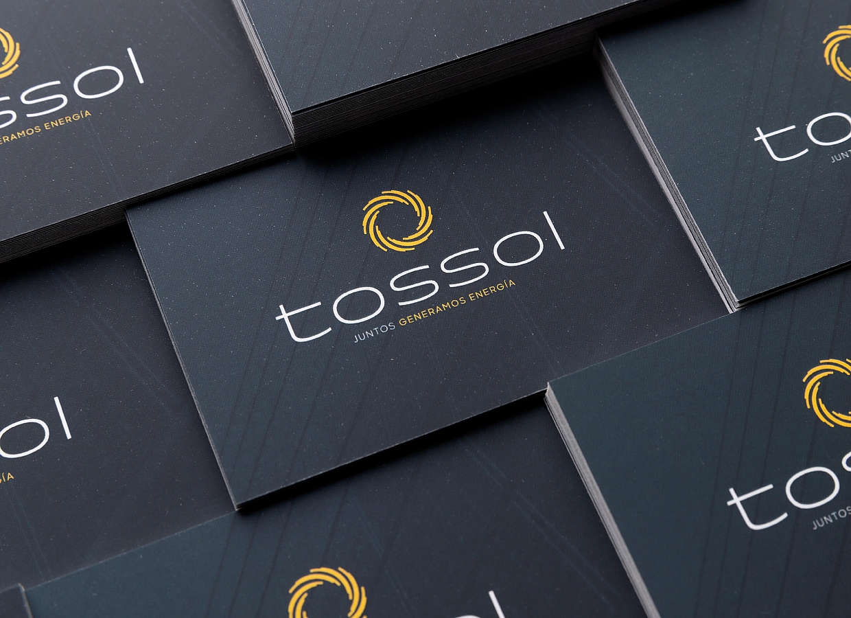 Diseño de logotipo para Tossol, empresa de instalaciones fotovoltaicas