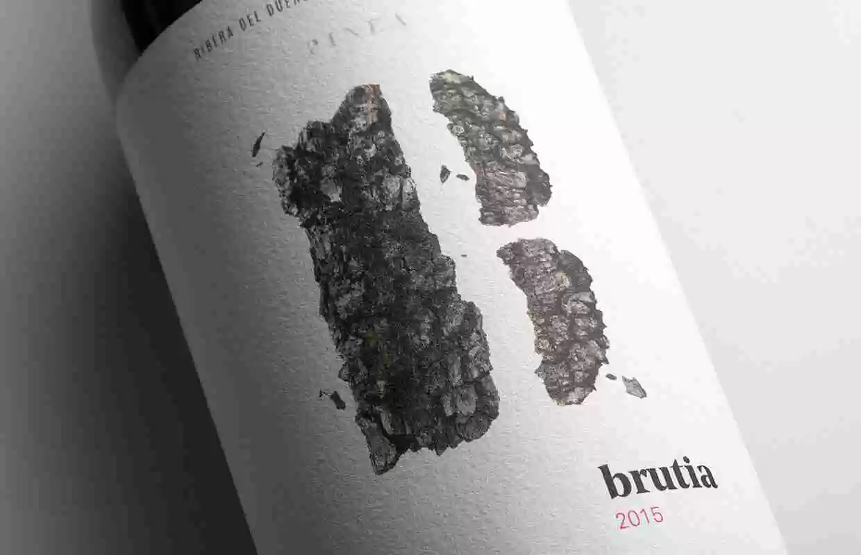 Brutia, diseño de etiqueta de vino